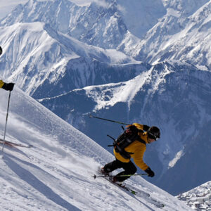 Winter Skiing in Kashmir